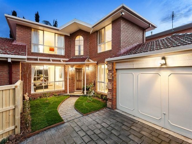 3 33 Parkside Street Elsternwick 3185