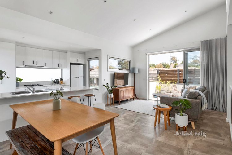 3 34 Bailey Avenue Preston 3072