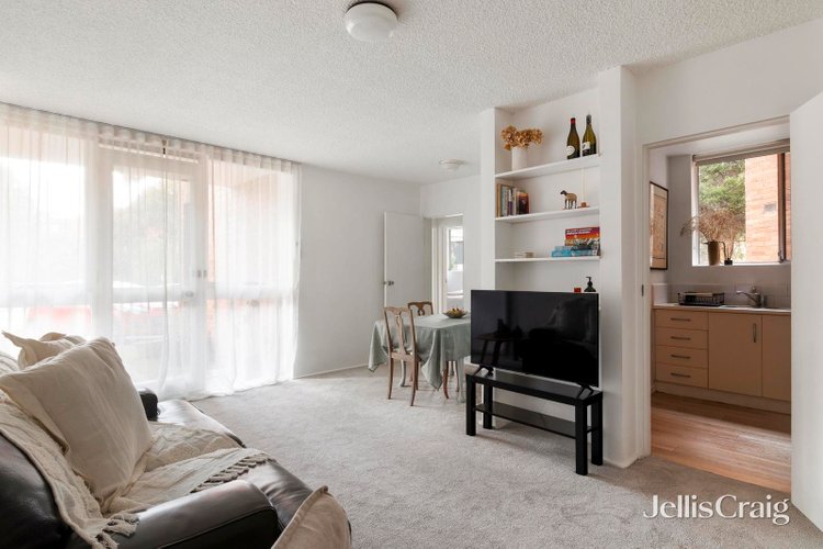 3 342 Dryburgh Street North Melbourne 3051