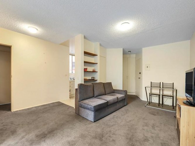 3 342 Dryburgh Street North Melbourne 3051