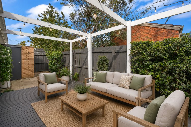 3/349 Pakington Street, Newtown