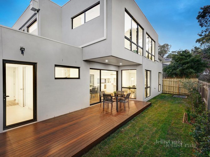 3 35 Paula Crescent Doncaster East 3109