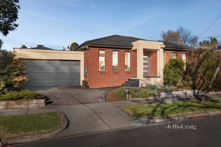 34 Aintree Street Mooroolbark 3138