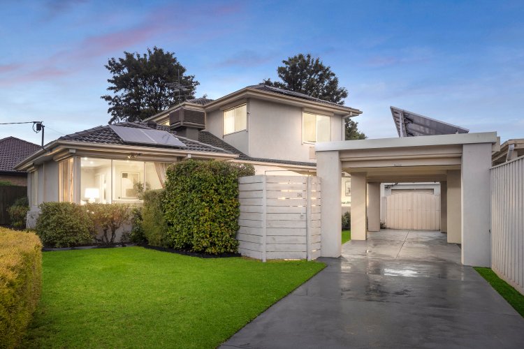 34 Albany Drive Mulgrave 3170