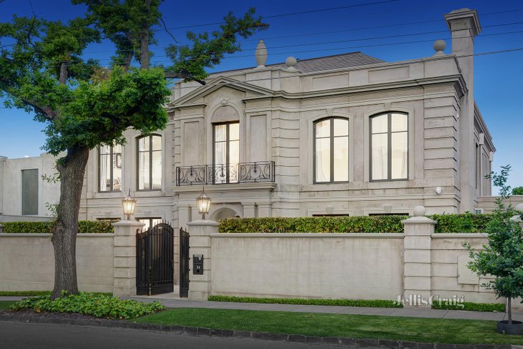 34 Heyington Place Toorak 3142