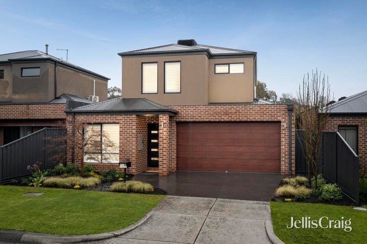 34 Lancaster Road Mooroolbark 3138