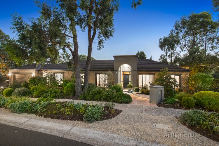 34 Liddesdale Grove Eltham North 3095