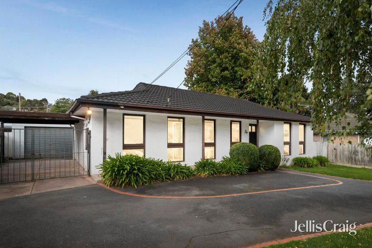 34 McDermott Avenue Mooroolbark 3138