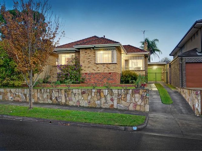 34 Murray Drive Burwood 3125