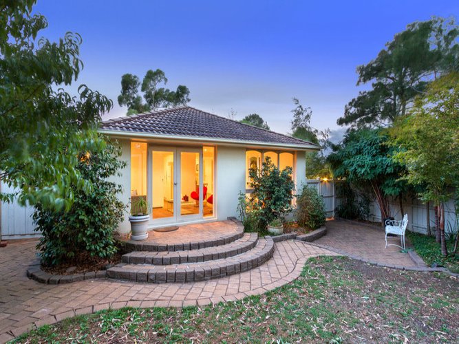 34 Savanna Drive Mooroolbark 3138