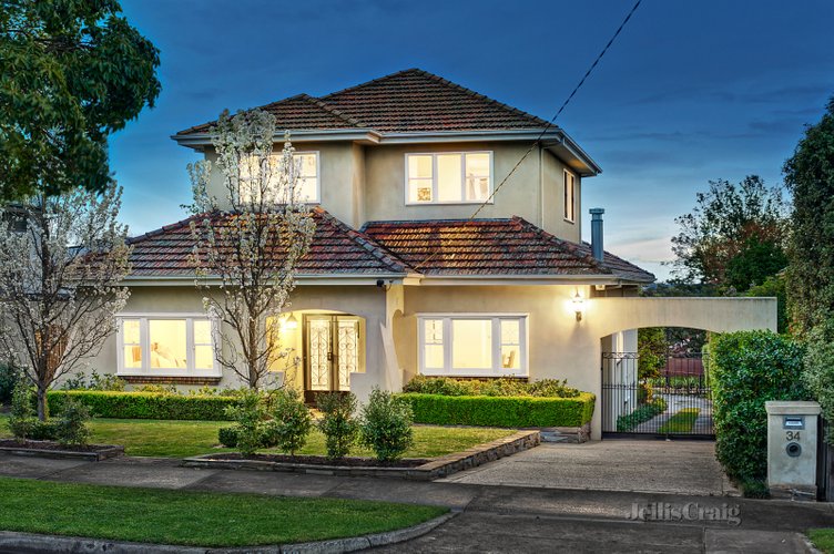 34 Yeovil Road Glen Iris 3146