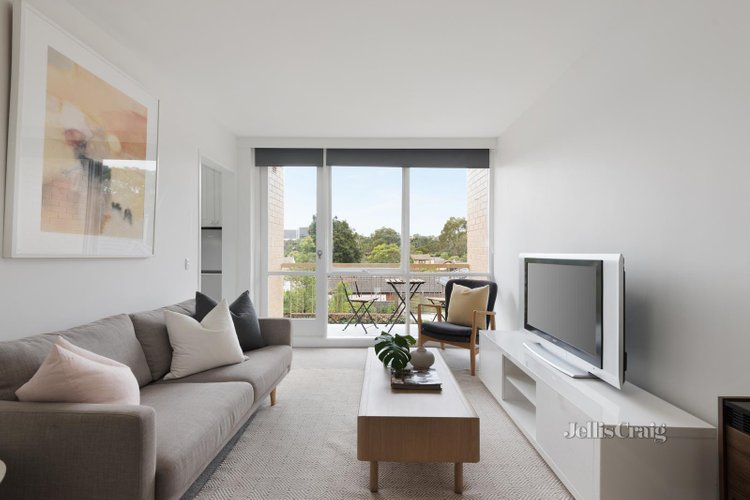 3 45 Carroll Crescent Glen Iris 3146