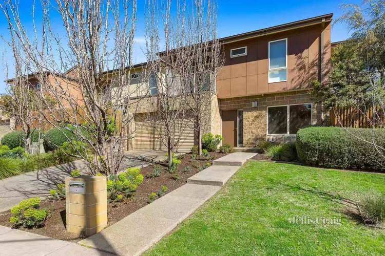 3 45 Winbirra Parade Ashwood 3147