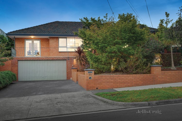 35 Fairview Road Mount Waverley 3149