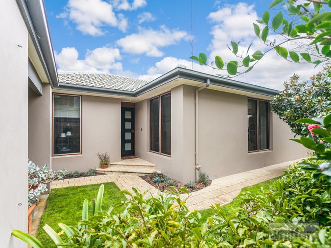 35 Felix Crescent, Torquay