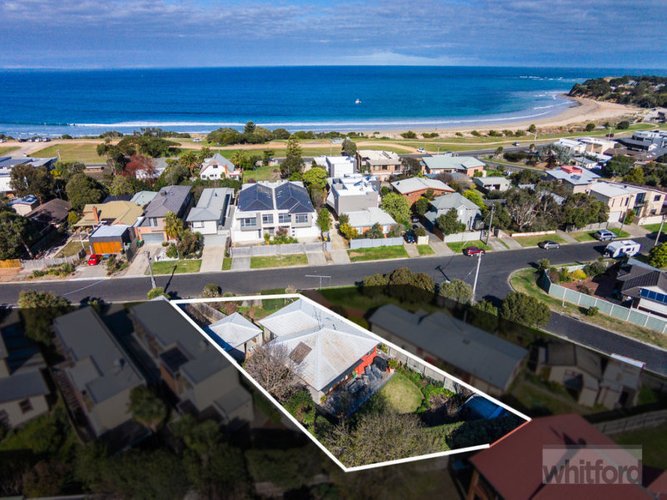 35 Felix Crescent, Torquay