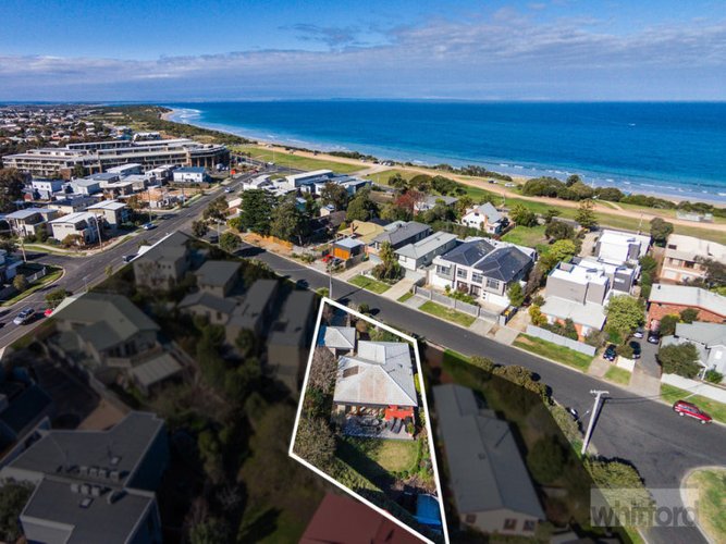 35 Felix Crescent, Torquay