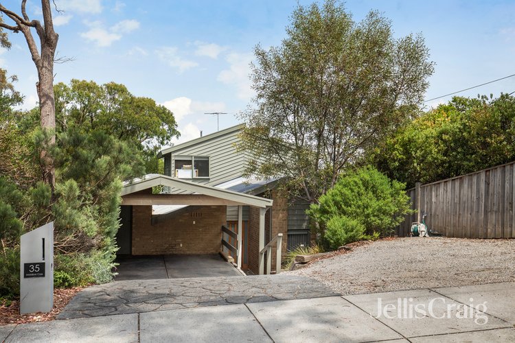 35 Malabar Crescent Eltham 3095