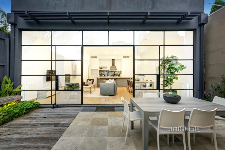 35 May Road Toorak 3142