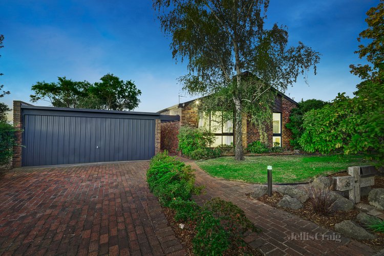 35 Melissa Street Donvale 3111