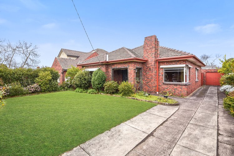 35 Outlook Drive Camberwell 3124