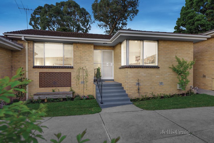 3/5 Wanawong Crescent Camberwell 3124