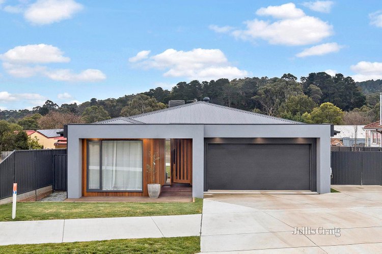 35 Water Street Brown Hill 3350