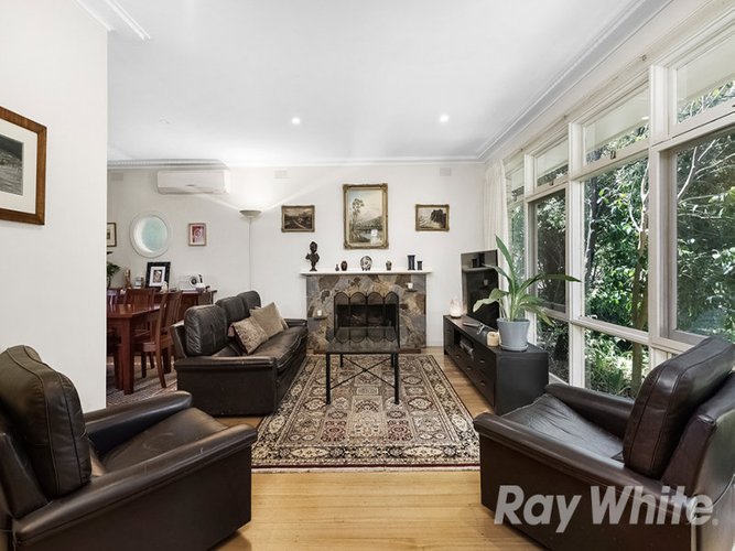35 Wave Avenue Mount Waverley 3149