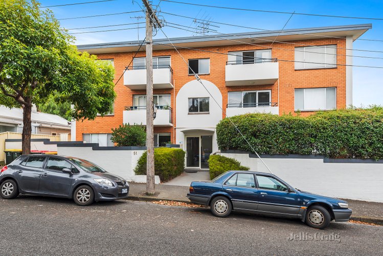 3/51 Bignell Street Flemington 3031