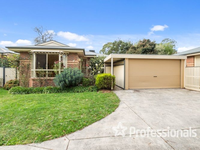 3 51A Mt Dandenong Road Croydon 3136