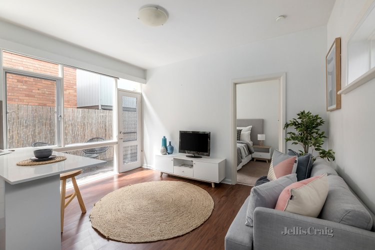 3/55 Foam Street Elwood 3184