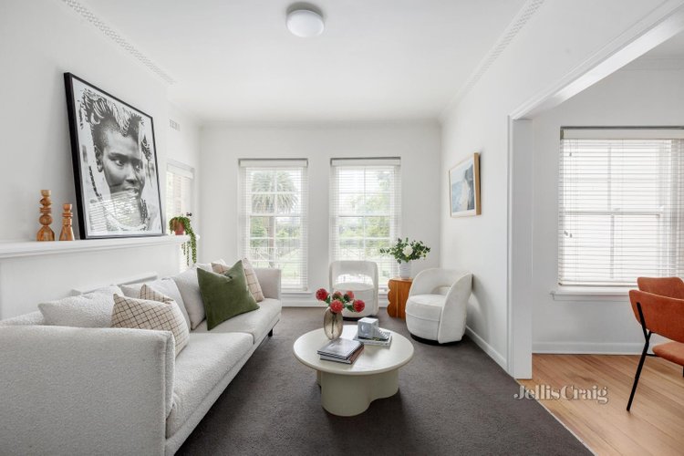 3 58 Toorak Road West  South Yarra 3141