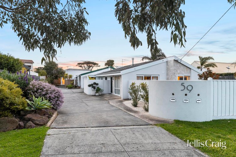 3 59 Prince Street Mornington 3931