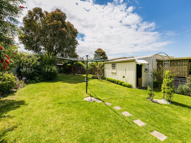 36 Beach Road, Torquay