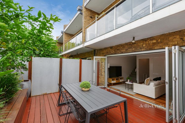 3 6 Bent Street Malvern East 3145