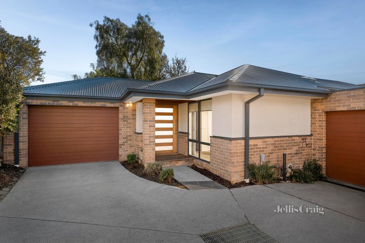 3 6 Bridges Avenue Mooroolbark 3138