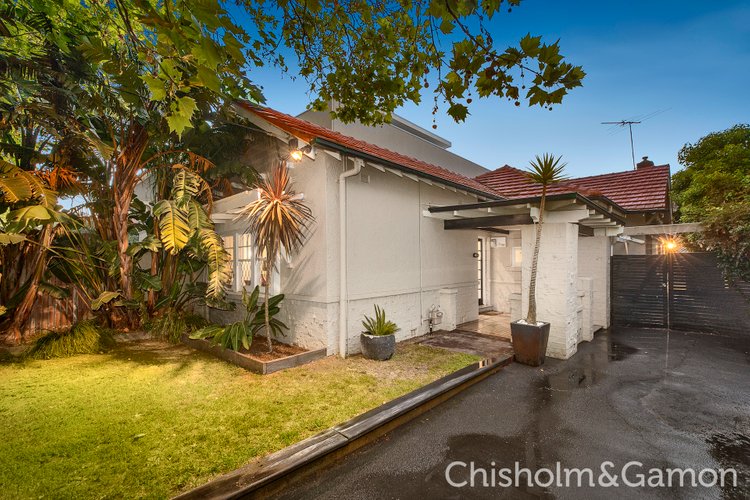 36 Broadway  Elwood 3184