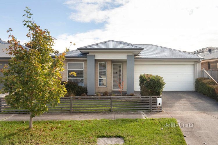 36 Edara Circuit Greenvale 3059