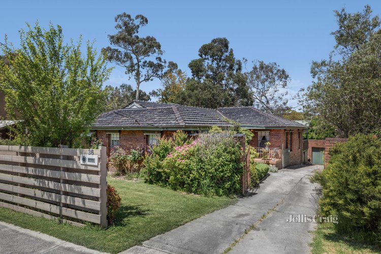 36 Paterson Crescent Greensborough 3088