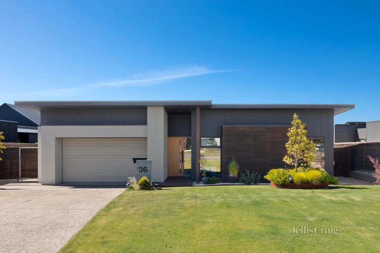 36 Samphire Drive Connewarre 3227