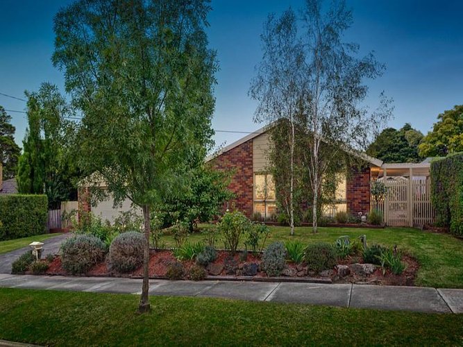 36 Silver Ash Avenue Ashwood 3147