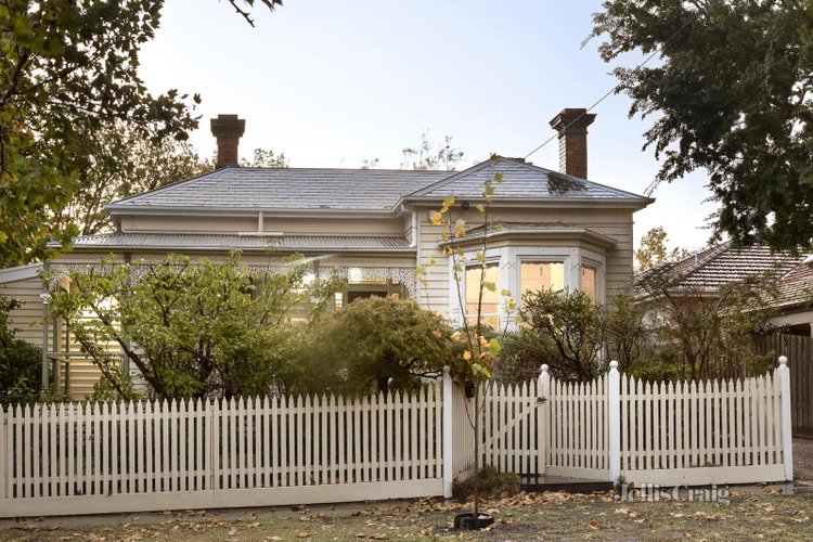 36 Suffolk Road Surrey Hills 3127
