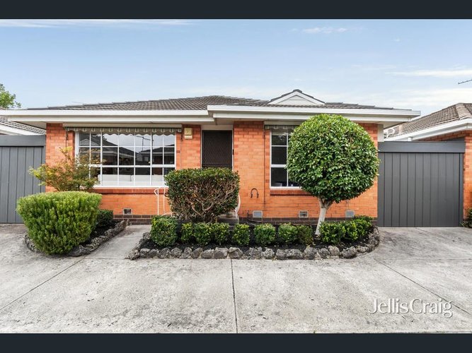 3/6 Thistle Grove Highett 3190