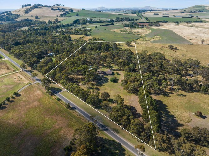 360 Sawmill Road Springmount 3364