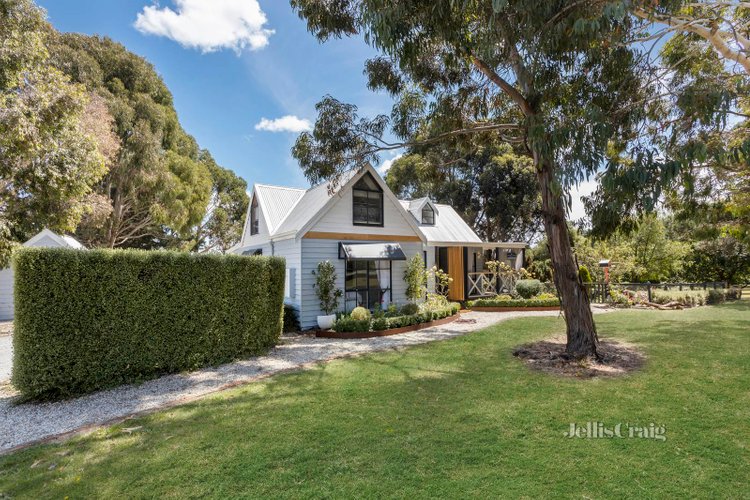 365 Kingston Road Kingston 3364