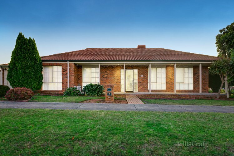 367 Dandelion Drive Rowville 3178