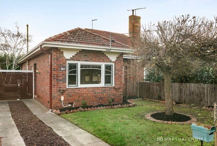 367 Koornang Road