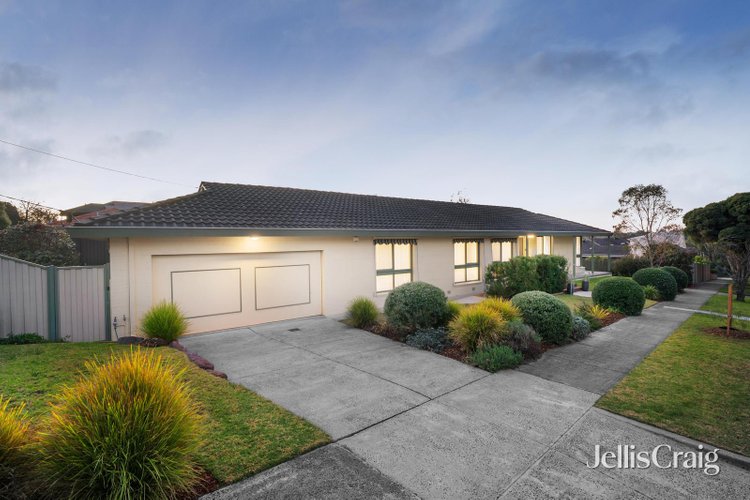 37 Corroboree Place Templestowe Lower 3107