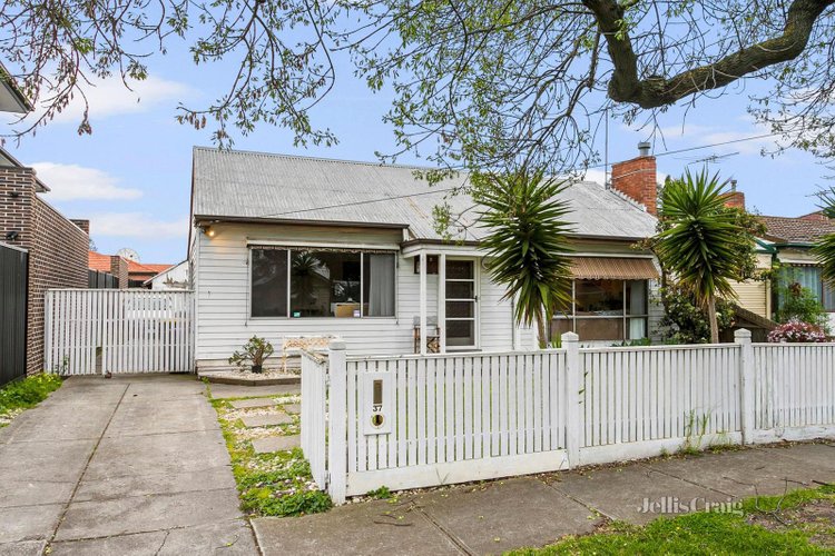 37 Hick Street Spotswood 3015