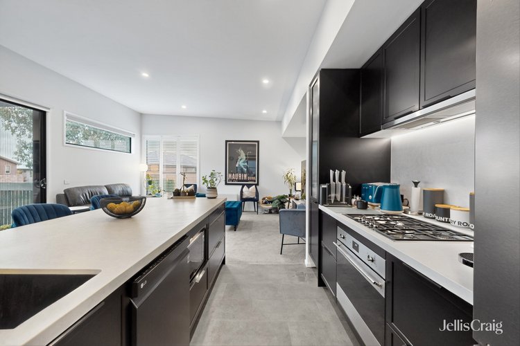 37 Hillsdale Avenue  Maribyrnong 3032